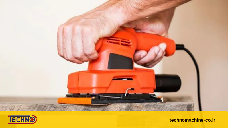 یک دستگاه سندینگ نارنجی